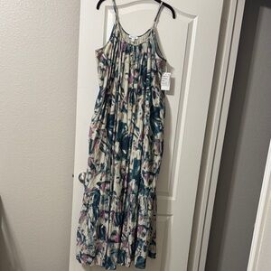 Nordstrom 1X NWT Floral Maxi Dress
